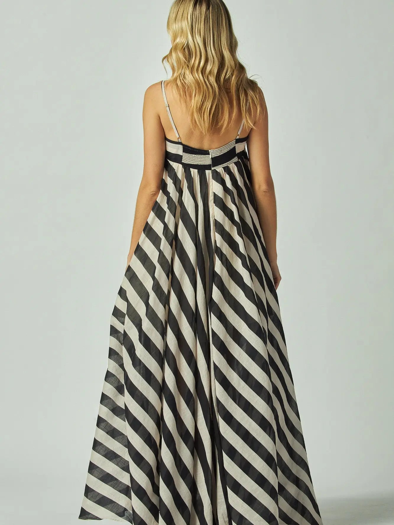 Black & White Striped Flowy Maxi Dress S