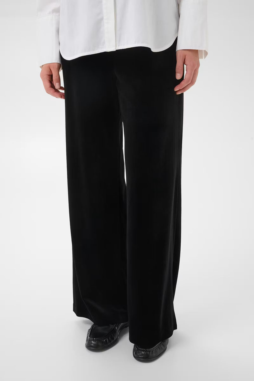 black velvet pants 