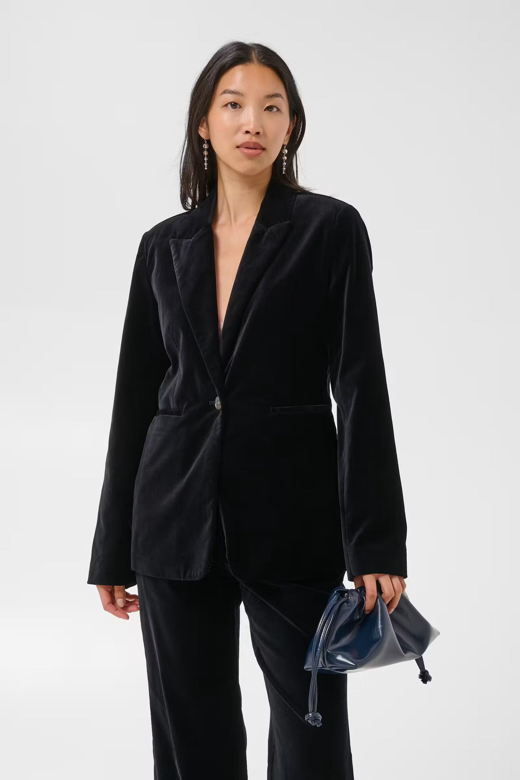 Dahlia Stretch Black Velvet Jacket