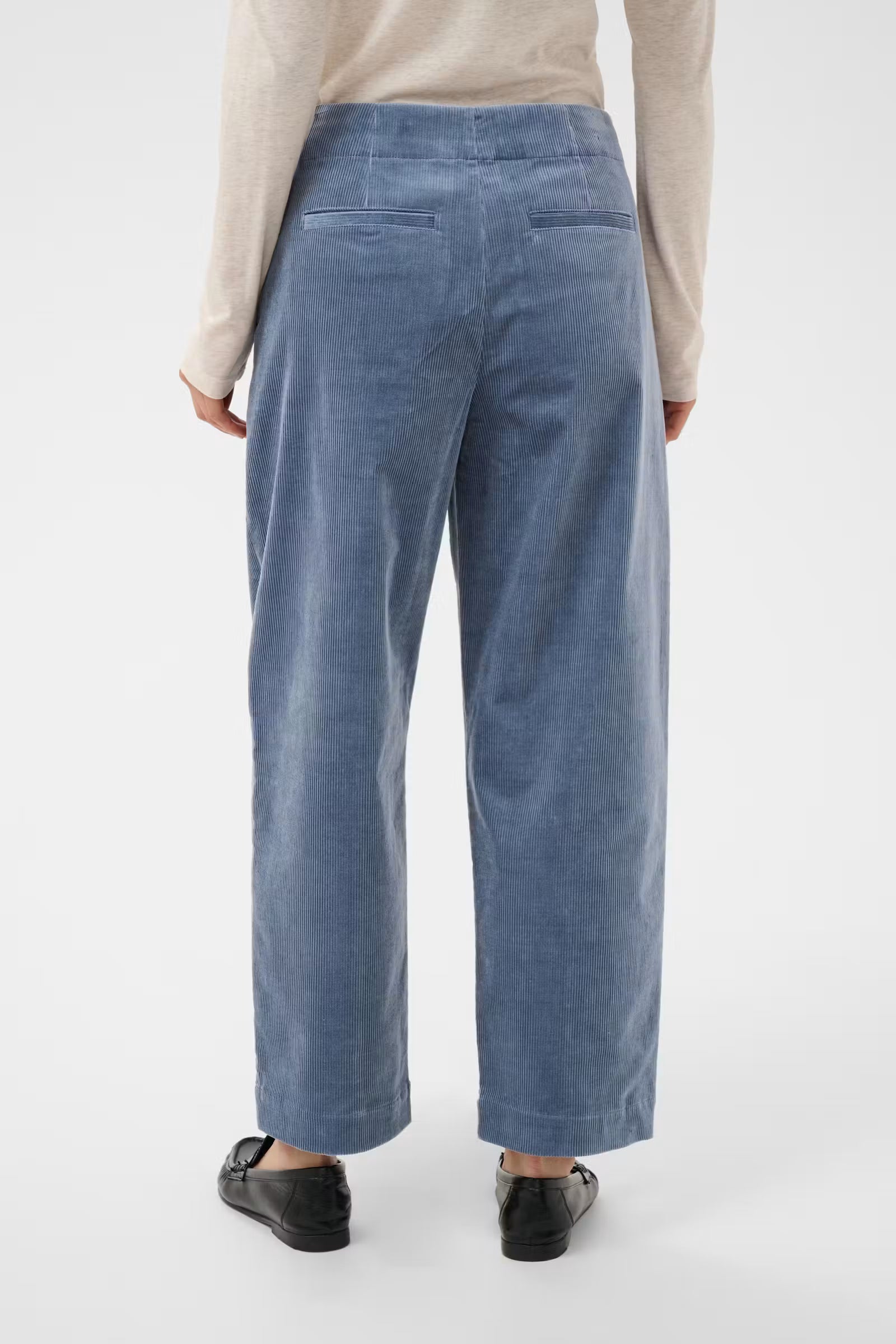 Netta Stretch Corduory Pant