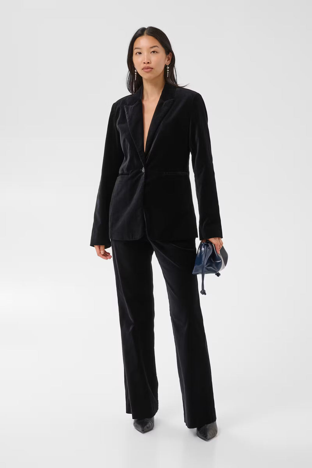 Dahlia Stretch Black Velvet Jacket
