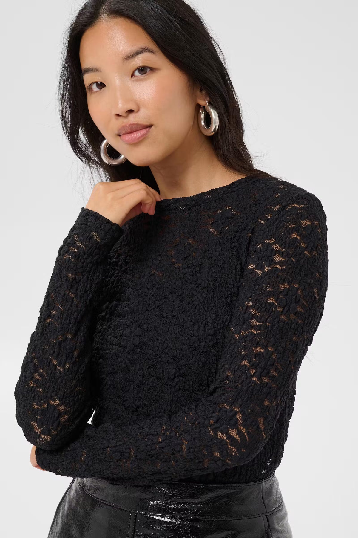 Venetia Black Lace Pullover