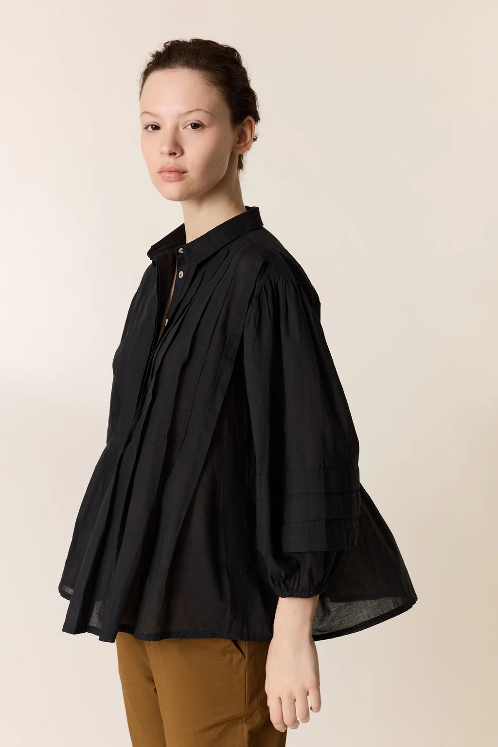 Chimi Shirt | Relaxed Fit Cotton Pleated Button Down