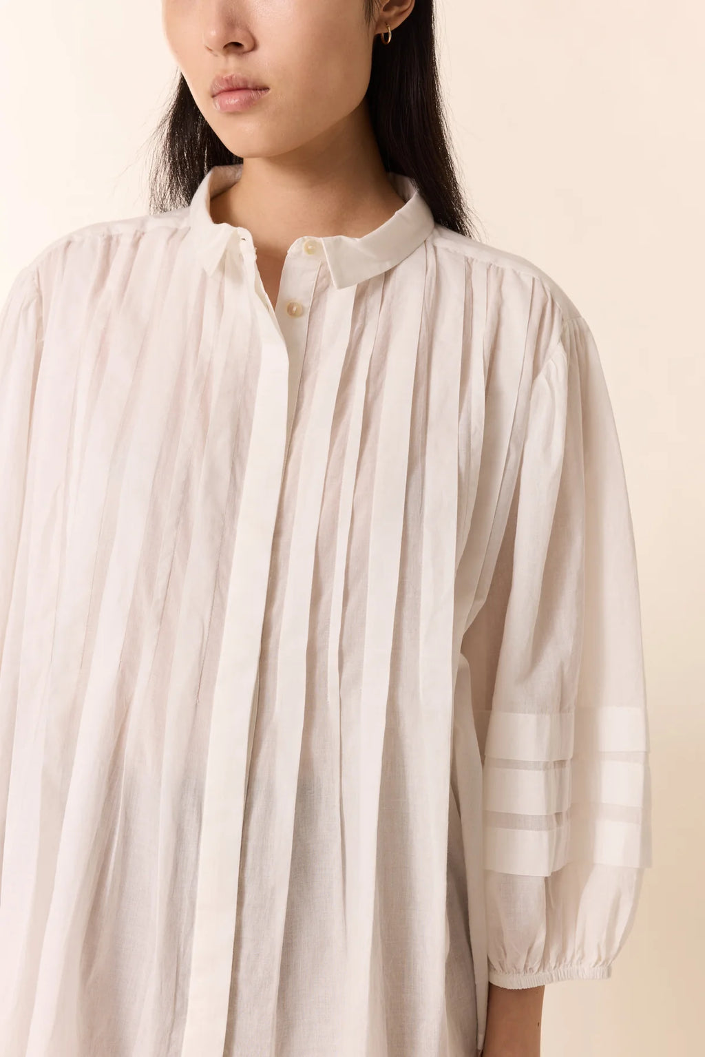 Chimi Shirt | Relaxed Fit Cotton Pleated Button Down