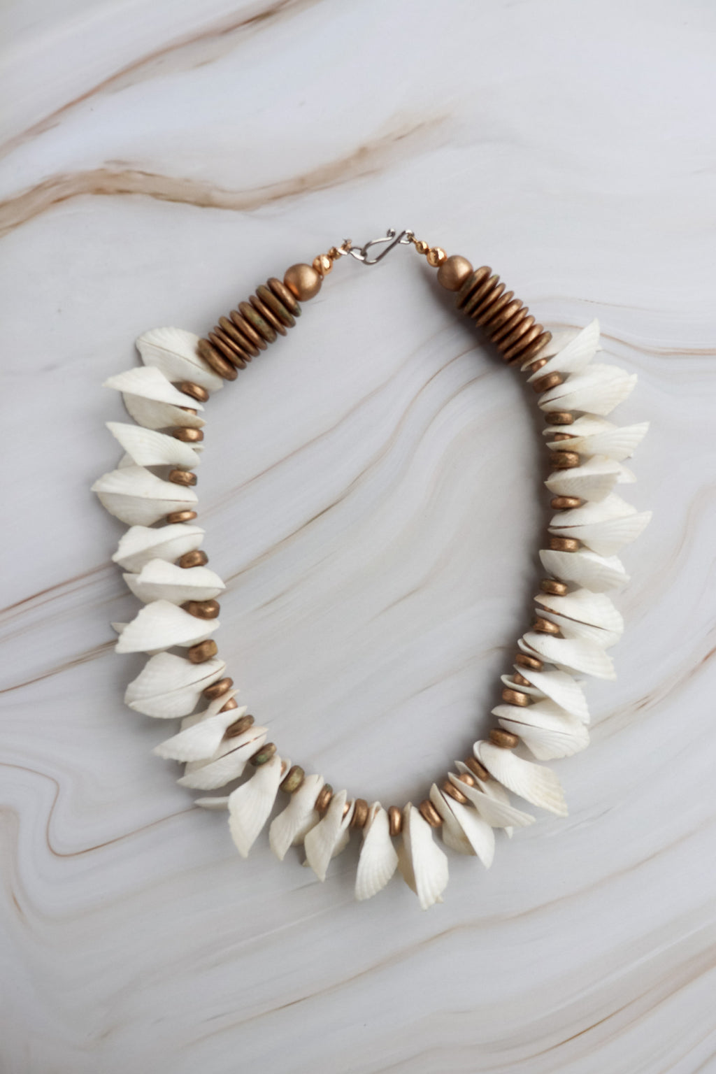 vintage chunky bold bib shell necklace with gold beads