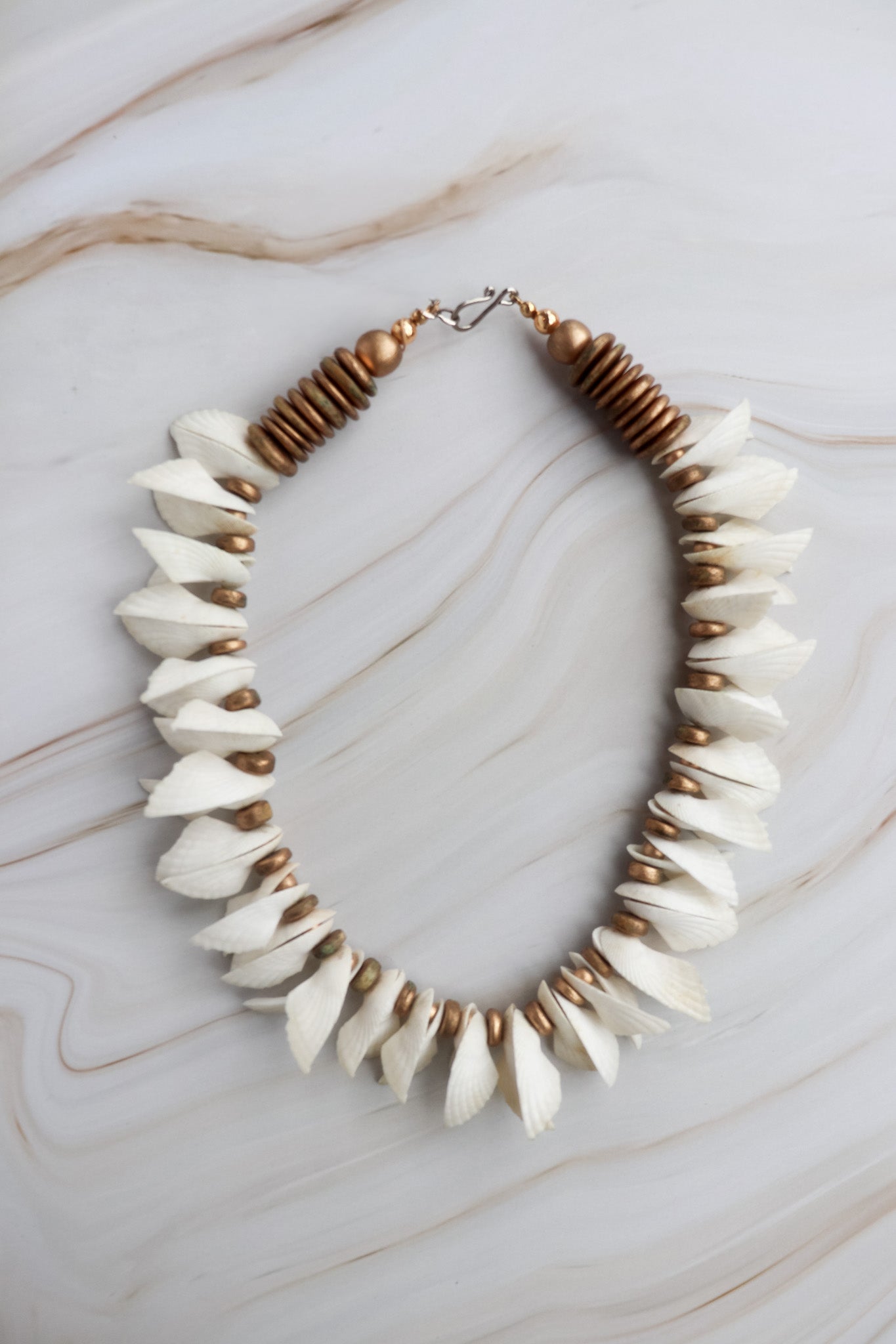 vintage chunky bold bib shell necklace with gold beads
