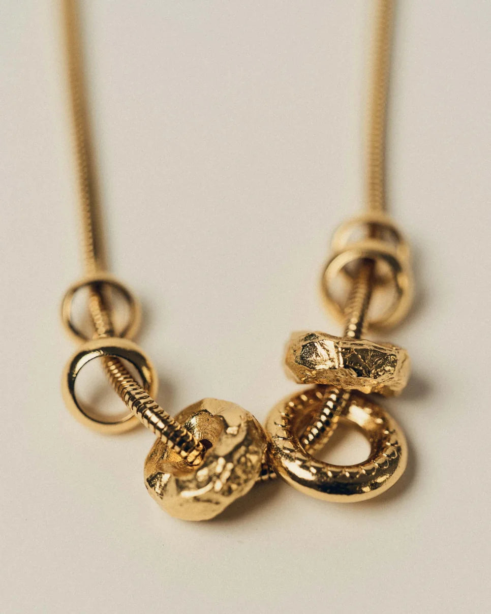 Jaya Gold Rings Necklace