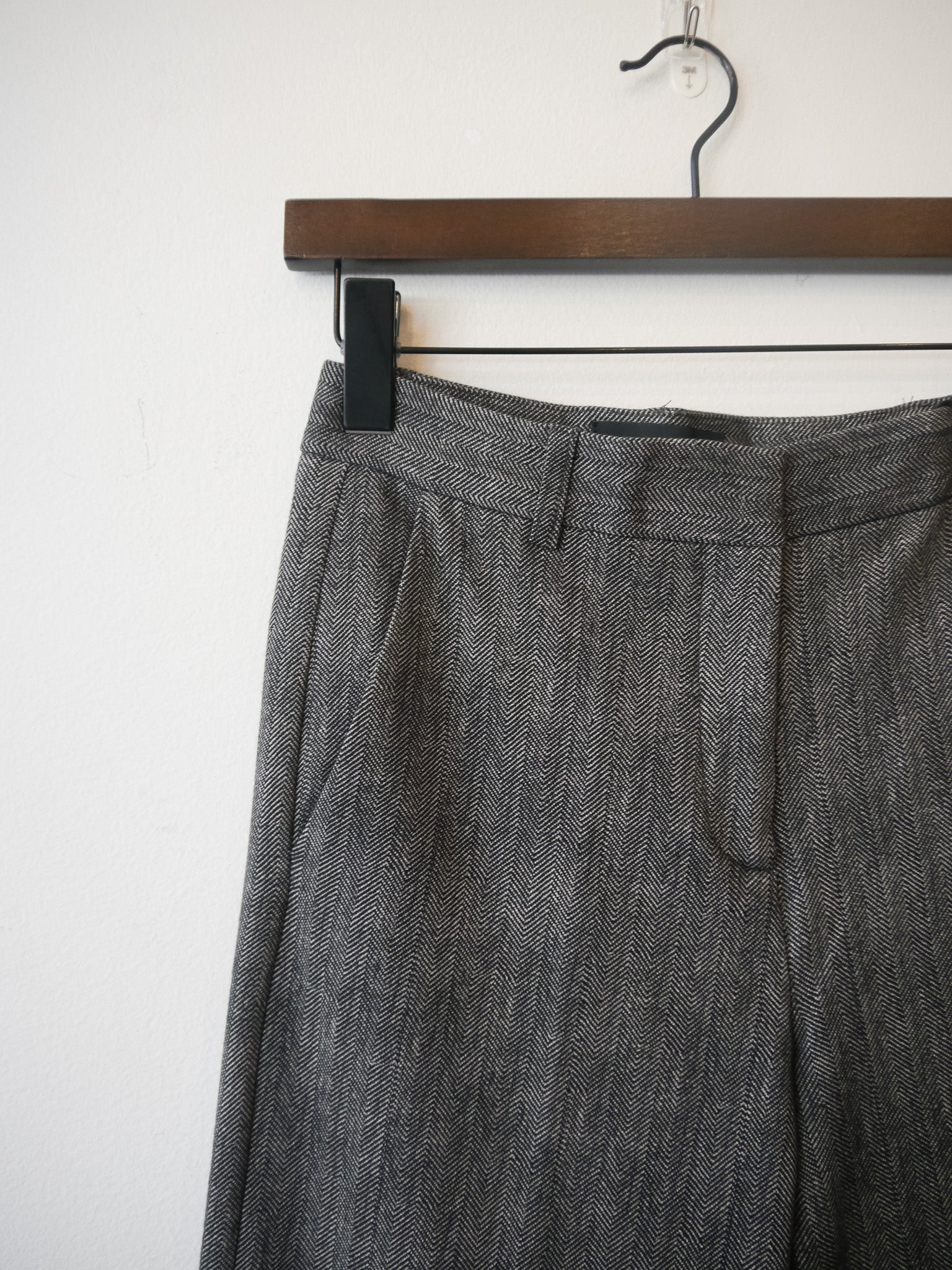 Grey Herringbone Stretch Pant