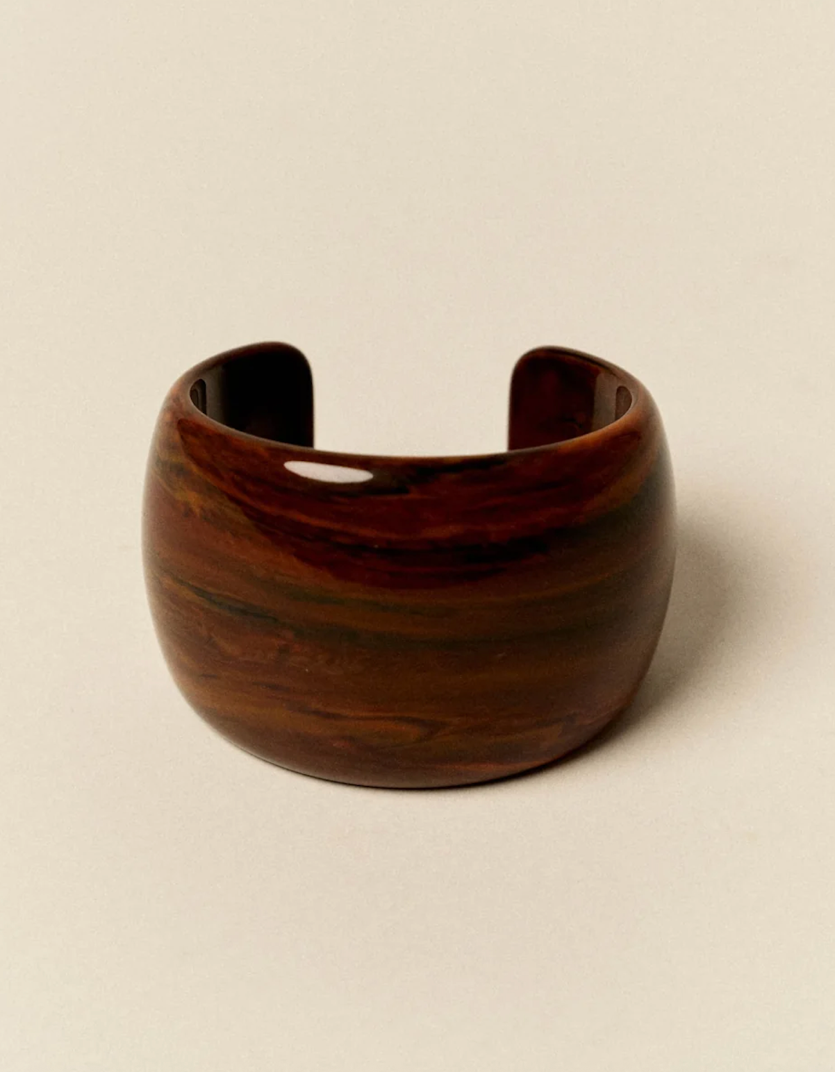 Ambrito Resin Cuff