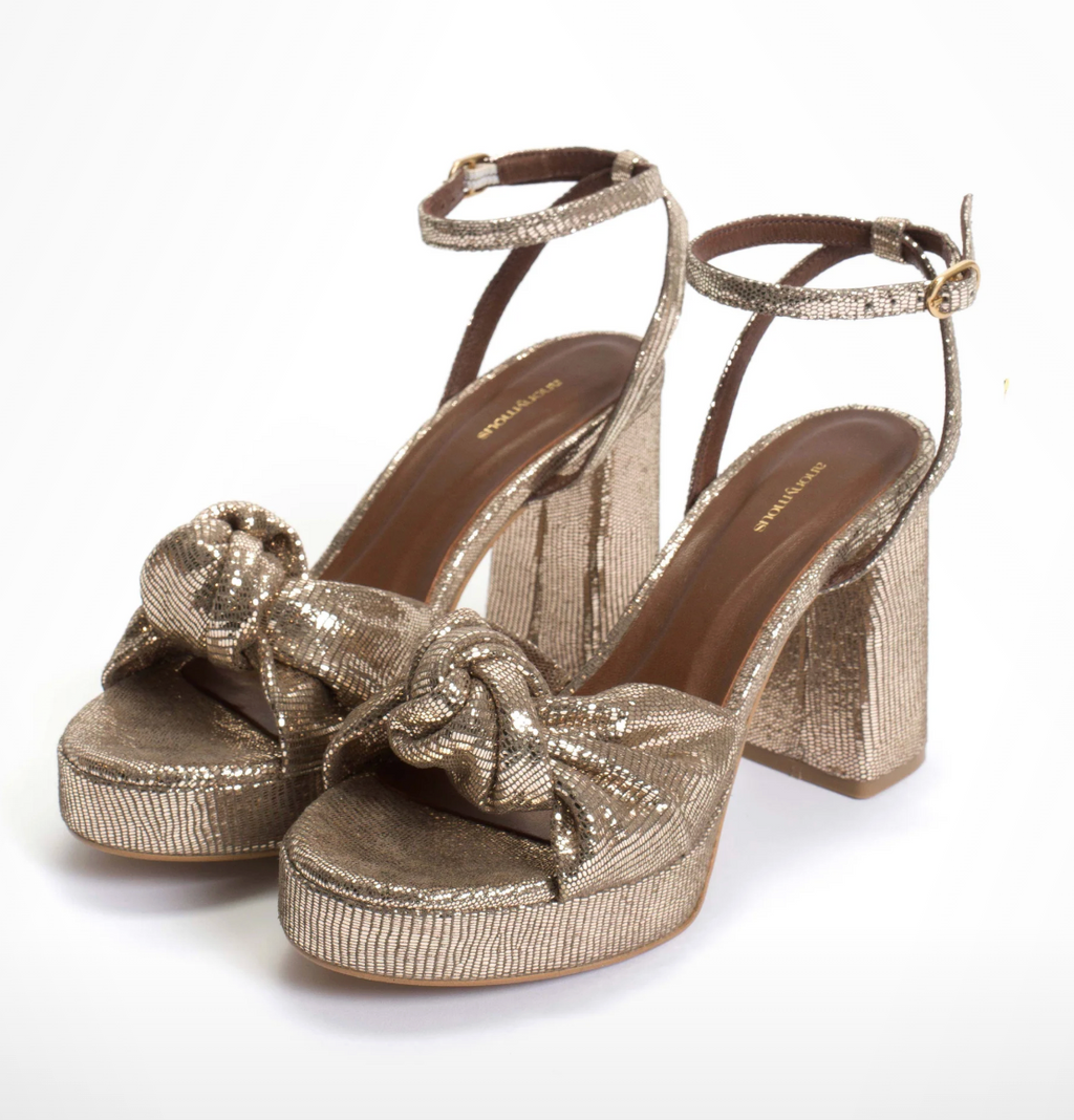 Aliza Vintage Champagne Heel