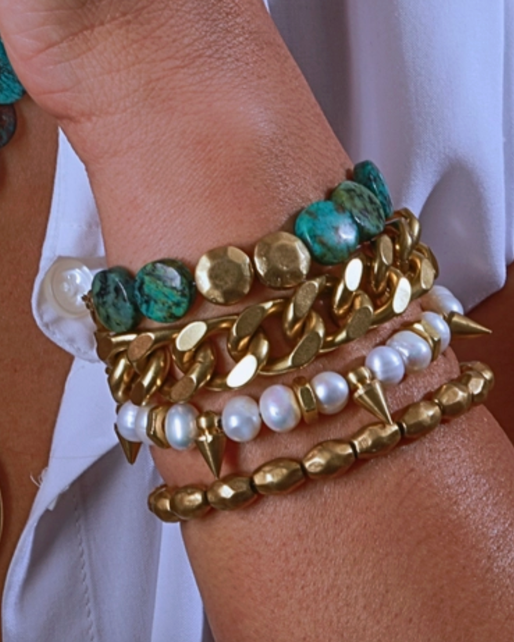Turquoise Coin and Gold Mixed Chain Bracelet