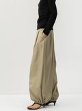 Pleated Balloon Pants