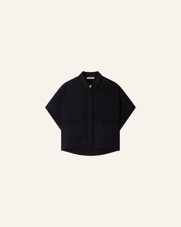 Bianca Blouse | Short-sleeved, sleeveless shirt with patch pockets