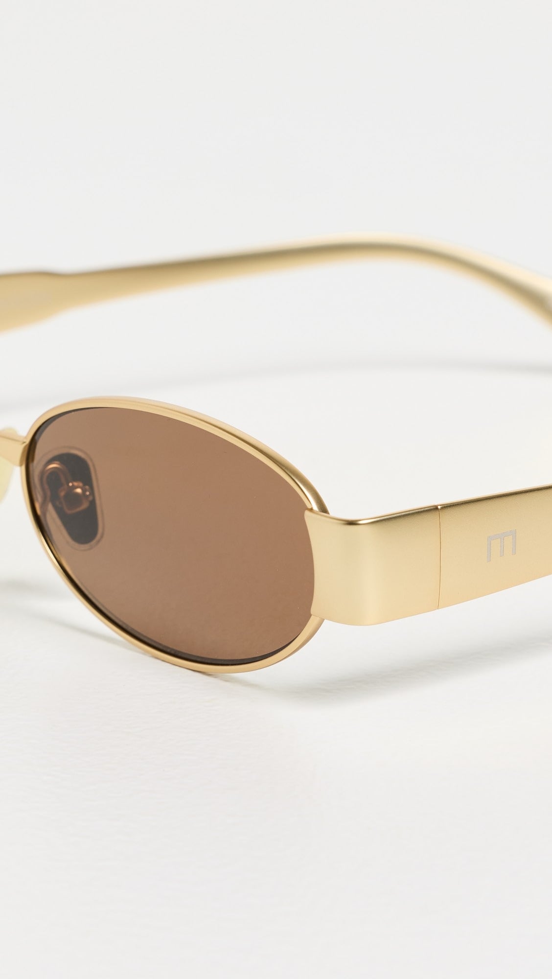 Phoebe in Matte Gold
