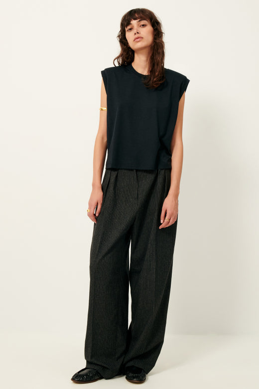 Suzanne's Favorite Tee | Padded Shoulder Muscle Tee