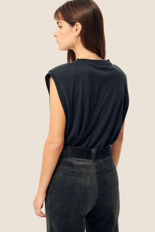Suzanne's Favorite Tee | Padded Shoulder Muscle Tee